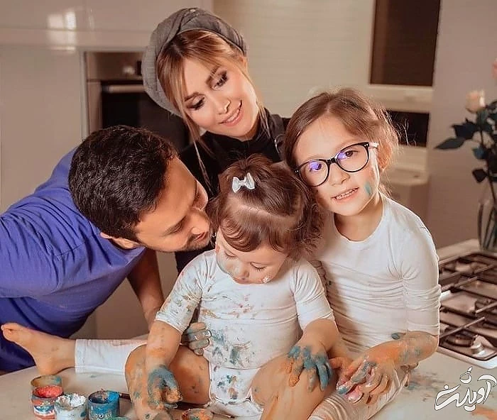 همسر شاهرخ استخری